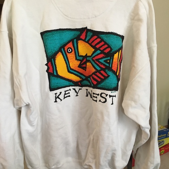 sweatshirt - Picture 2 of 3